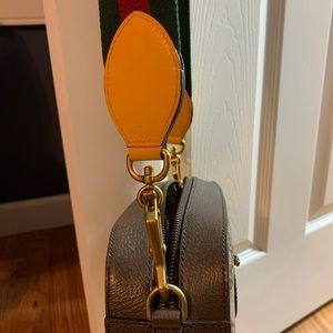 Gucci messenger bag